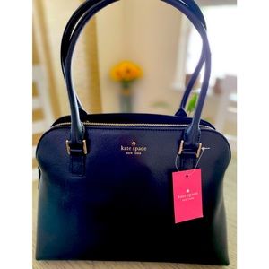 Black Kate Spade bag never used!